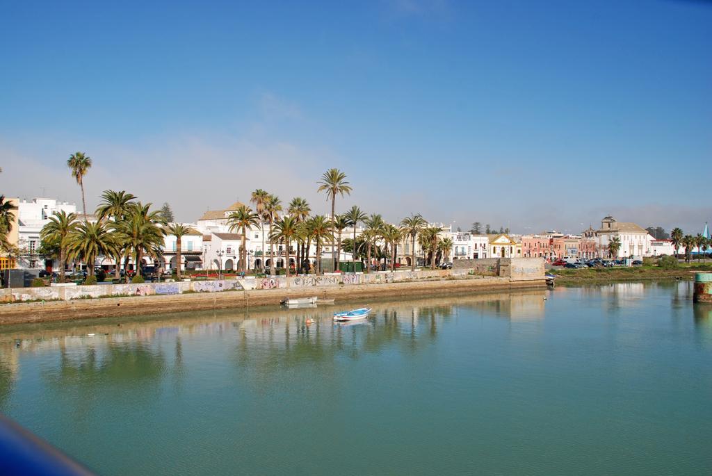 Apartamentos Ribera Del Puerto เอลปูแอร์โต เด ซานตามาริอา ภายนอก รูปภาพ